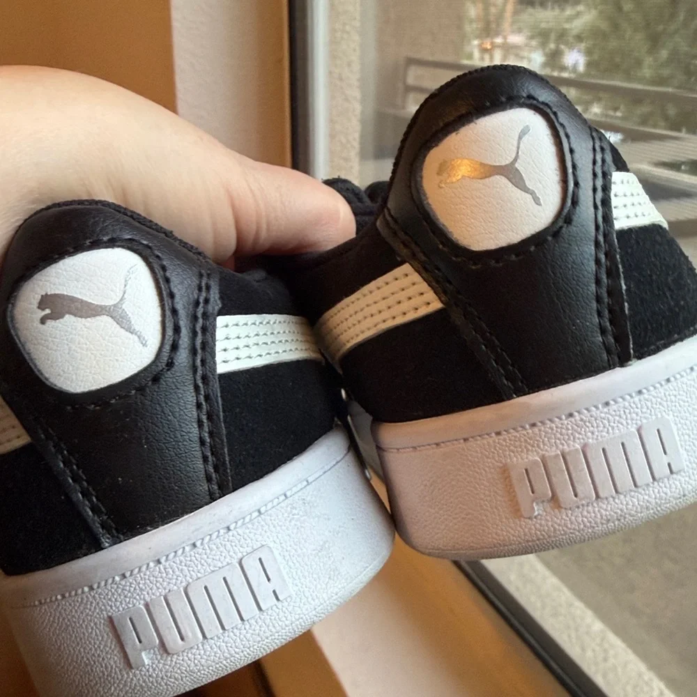 PUMA Women's Vikky 3.0 Lace Up Sneaker Black/White/Silver 9.5 US - Picture 13 of 15